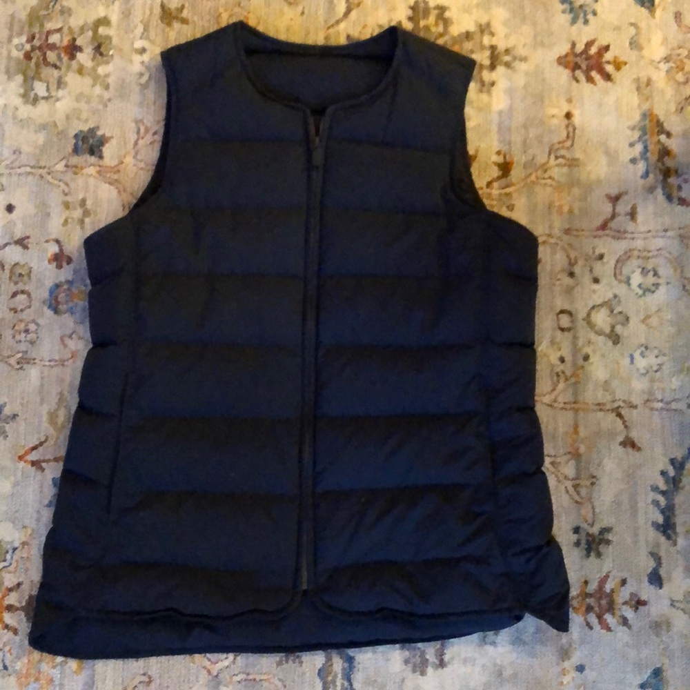 Lululemon Down Vest - Navy